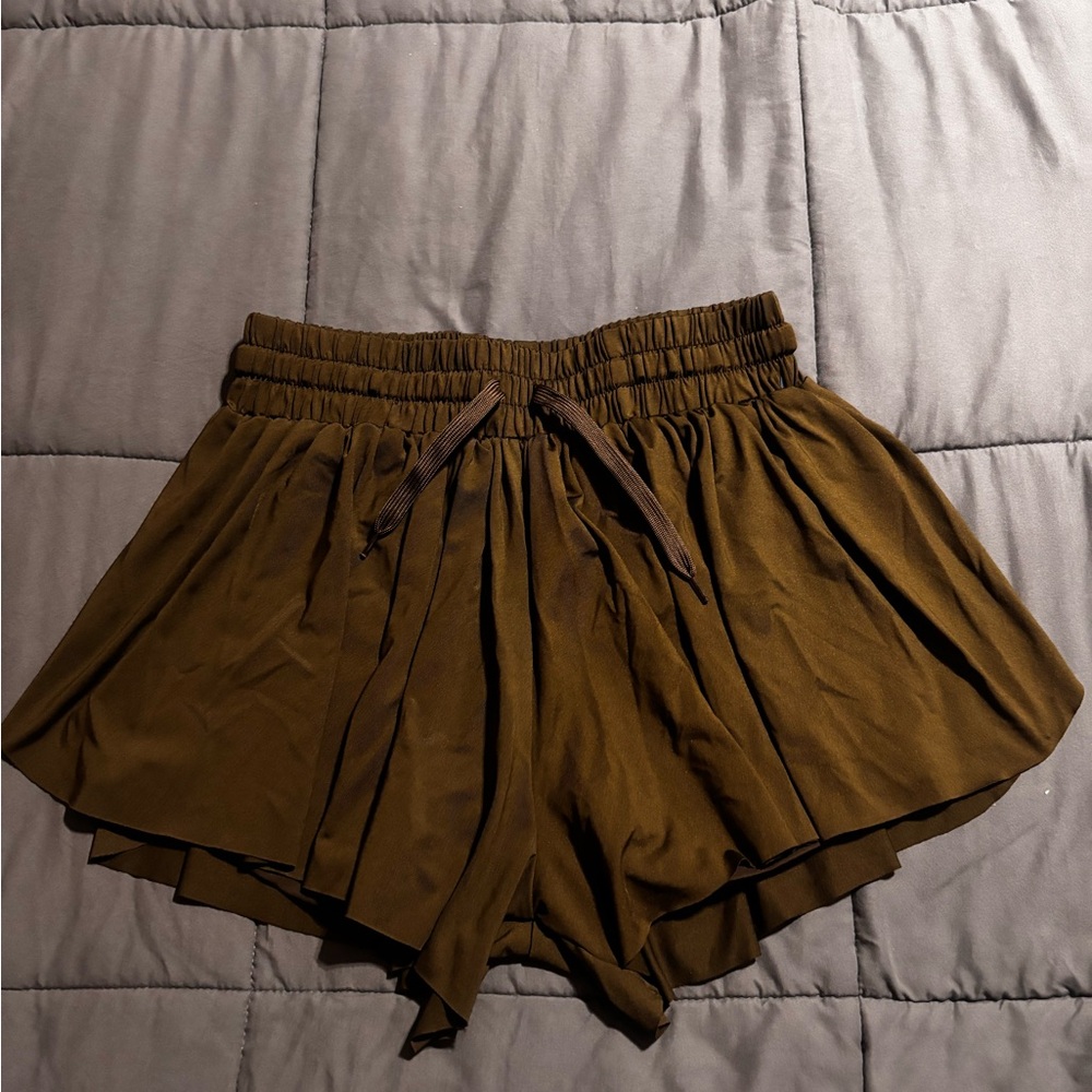 Women's Olive Athletic Flow Shorts with Drawstring